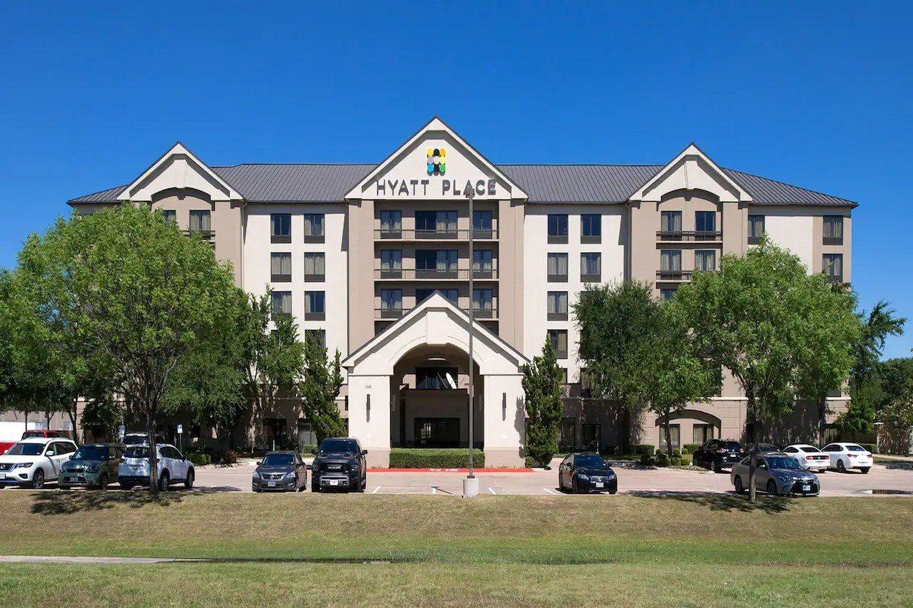 Hyatt Place Dallas/North Arlington/Grand Prairie ภายนอก รูปภาพ