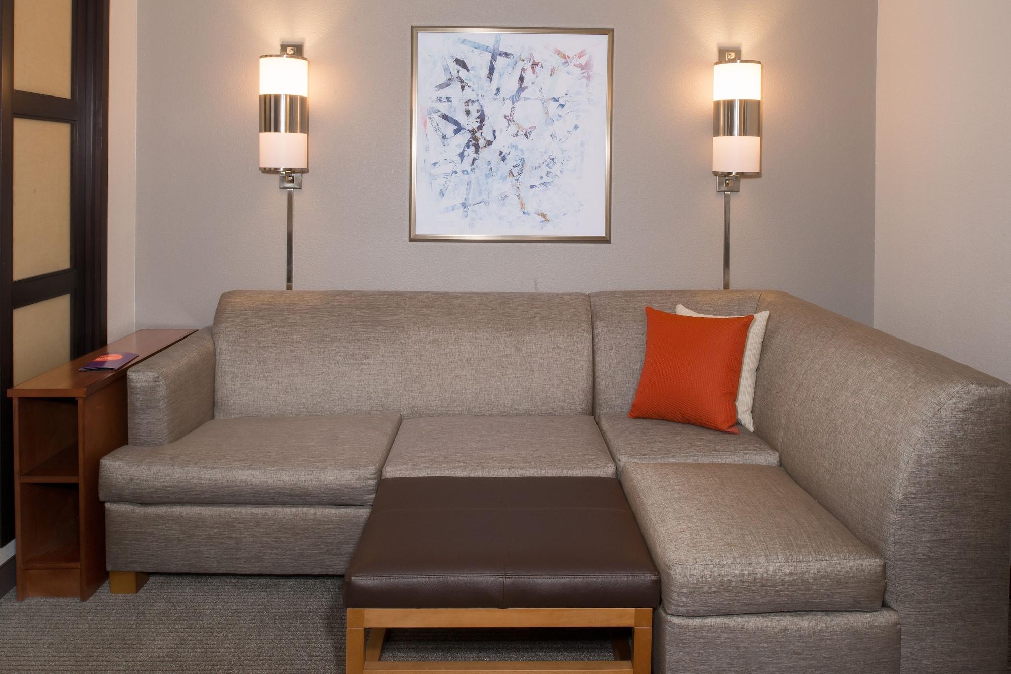 Hyatt Place Dallas/North Arlington/Grand Prairie ภายนอก รูปภาพ