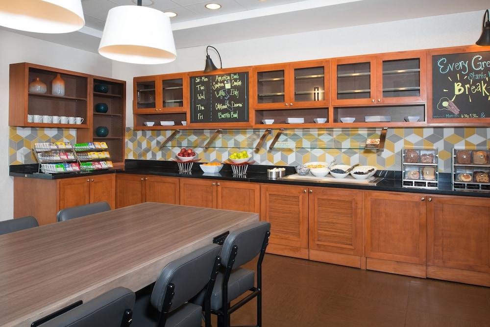 Hyatt Place Dallas/North Arlington/Grand Prairie ภายนอก รูปภาพ
