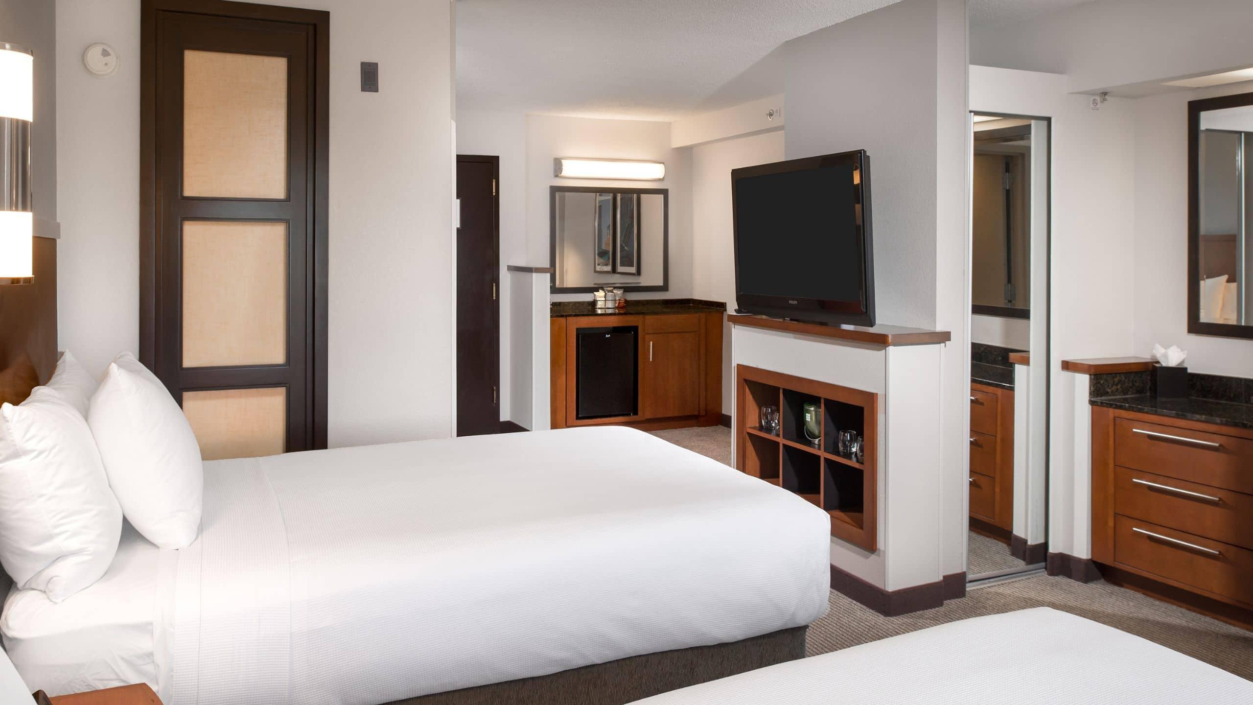 Hyatt Place Dallas/North Arlington/Grand Prairie ภายนอก รูปภาพ