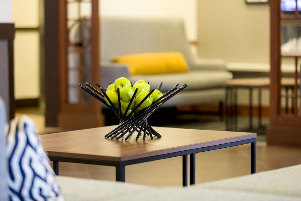 Hyatt Place Dallas/North Arlington/Grand Prairie ภายนอก รูปภาพ